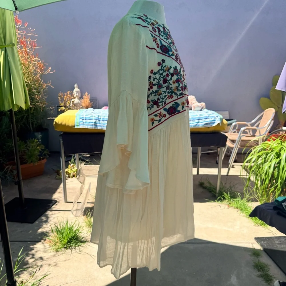Umgee Cream Embroidered Boho Tunic - Picture 4 of 11